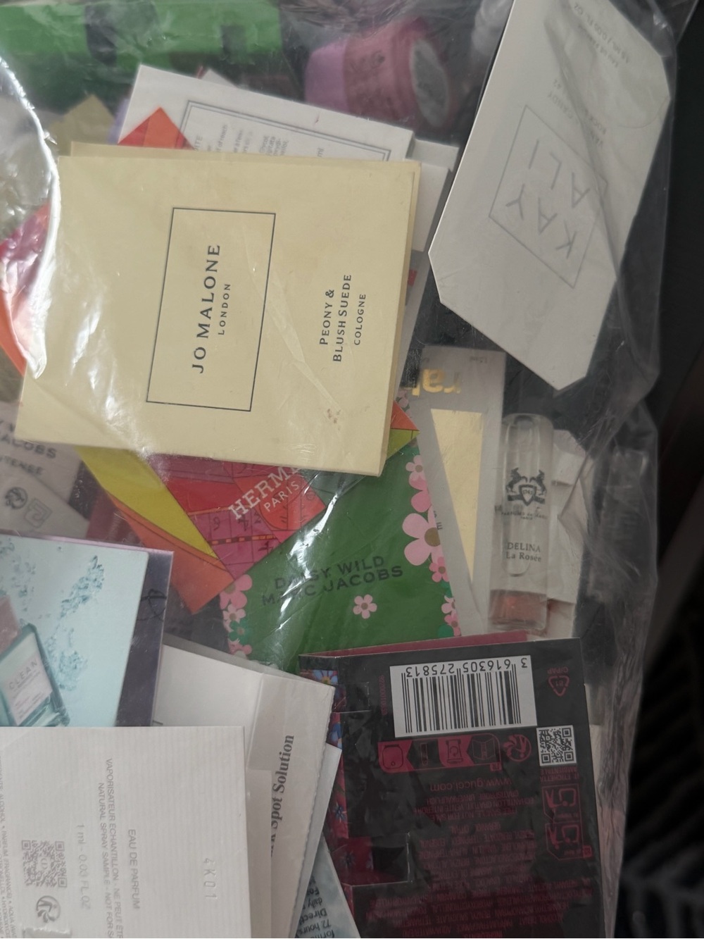 Assorted Sephora Samples - Picture 2 of 4